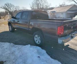 DODGE DAKOTA 2005 DODGE DAKOTA SLT 4DR V6 189K