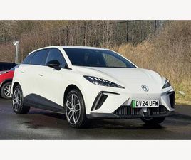 MG MG4 64KWH TROPHY LONG RANGE AUTO 5DR