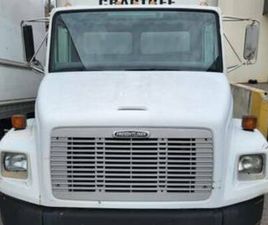 2003 FREIGHTLINER FL70 BOX TRUCK