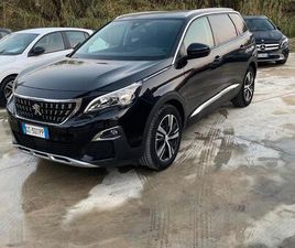 PEUGEOT 5008 PEUGEOT 5008 1.5 AUTOMATICA KM CERTIFICATI