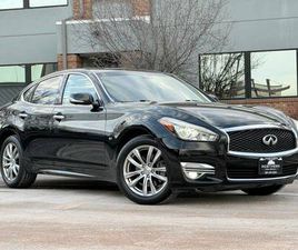 2019 INFINITI Q70 3.7 LUXE AWD