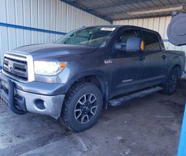 TOYOTA TUNDRA 5.7* CREWMAX SR5* РЕАЛНИ КМ* ПЕРФЕКТЕН