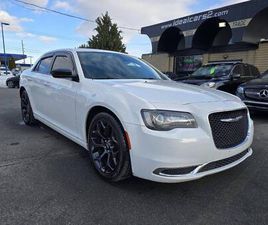 USED 2019 CHRYSLER 300 TOURING