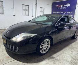 RENAULT LAGUNA COUPE RENAULT - LAGUNA COUPÉ 3.5 V6 INITIALE AUTOMATO-94-HZD-9