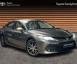 TOYOTA CAMRY HYBRID PLATINUM AUTO // FULL LEATHER HEATED & COOLING ELECTRIC SEATS // BLUETOOTH // SAT-NAV // REAR CAMERA & PARK ASSIST // FULL WARRANTY