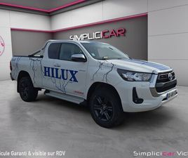 TOYOTA HILUX X-TRA SIMPLE CABINE 2.8 D-4D 204 CH 4WD CAMERA DE RECUL TVA RÉCUPÉRABLE GARANTIE CONSTRUCTEUR COFFRE DE BENNE