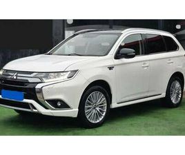 MITSUBISHI OUTLANDER 2.4L PHEV TWIN MOTOR 4WD INVITE