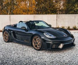 PORSCHE 718 BOXSTER SPYDER RS PORSCHE 718 SPYDER RS WEISSACH BLACK BUCKET SEATS