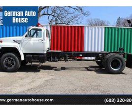 1994 FORD F-700 4X2 2DR REGULAR CAB! ONLY 12K!