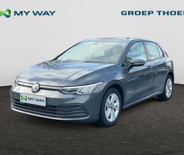 VOLKSWAGEN GOLF VIII 1.0 TSI 110PK LIFE VERWARMDE ZETELS / CAMERA EN SENSOREN