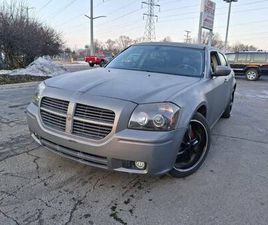 2005 DODGE MAGNUM