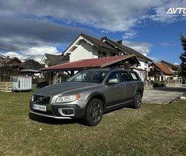 VOLVO XC70 D4 AWD AUTO MOMENTUM