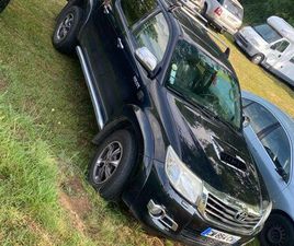 ÉCHANGE TOYOTA HILUX CONTRE LAND ROVER 110 130 CREW CAB