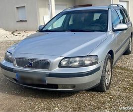 VOLVO V70 2,5 D 140 CH