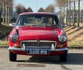 MG MGB GT 1800