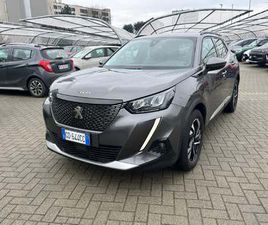 PEUGEOT 2008 1.2 PURETECH ACTIVE S&S 100CV DEL 2024 USATA A MILANO