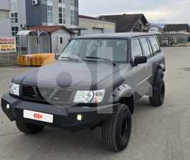 NISSAN PATROL 4,2 D RAPTOR CRNA NOVE GUME ŠALTAČ