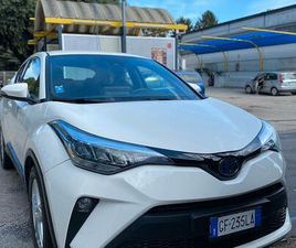 TOYOTA C-HR 1.8 BUSINESS