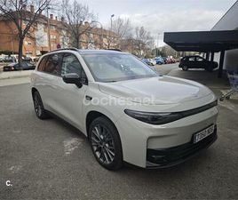 LEAPMOTOR C10 REEV LEAPMOTOR C10 C10 REEV 28.4KWH DESIGN AUTO