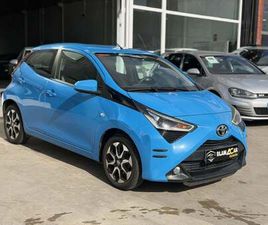 TOYOTA AYGO PEQUEÑO MANUAL DE 5 PUERTAS