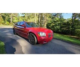 2005 DODGE MAGNUM