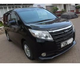 TOYOTA NOAH - 2016