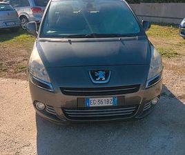 PEUGEOT 5008 2.0 HDI 150CV TECNO