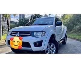 MITSUBISHI L200 MITSUBISHI L200 2.4 HLS ANO 2015/2015 FLEX 4X2 MANUAL