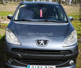 PEUGEOT 1007 1.4 HDI DOLCE