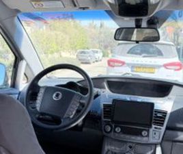 DLX אוט׳ מיניוואן / MPV 2.0 (155 כ״ס)