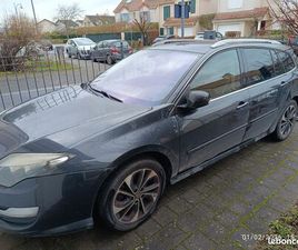 RENAULT LAGUNA ESTATE VENTE RENAULT LAGUNA 3 ESTATE 2.0 DCI 175 CV BOSE ÉDITION 2014