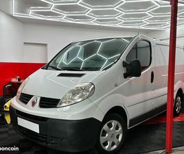 RENAULT TRAFIC II COMBI PASSENGER EXPRESSION 2.5 DCI 145 CH BOITE AUTOMATIQUE