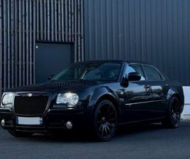 CHRYSLER 300C SRT