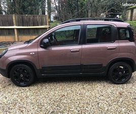 FIAT PANDA CITY CROSS VÉHICULE PANDA CITY CROSS
