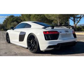 AUDI R8 V10 PLUS FULL CARBONE