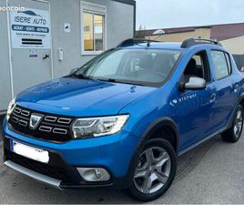 DACIA SANDERO STEPWAY 15.000 KMS 1 MAIN DACIA SANDERO STEPWAY TCE 90CH FAIBLES KMS EXCELLENT ÉTAT