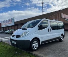 RENAULT - TRAFIC 2.5 DCI 9 PLAZAS