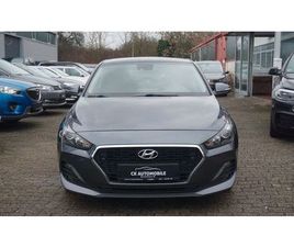 HYUNDAI I30 FASTBACK HYUNDAI I30 FASTBACK NAVI*SHZ*MFL*KAMERA*PDC*1-HAND*TOP!