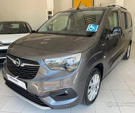 OPEL COMBO TRASPORTO DISABILI PIANALE RIBASSATO