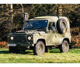 LAND ROVER DEFENDER 1999 LAND ROVER 90 'WINTER WATER WOLF'