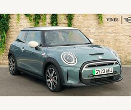 COOPER SE 32.6KWH MULTITONE EDITION AUTO 3DR