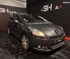 PEUGEOT 5008 PEUGEOT 5008 GENERATION-I 1.6 HDI 115 STYLE