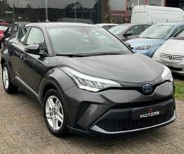 ② TOYOTA C-HR//AUTOMATIQUE/HYBRIDE — TOYOTA — 2EMEMAIN
