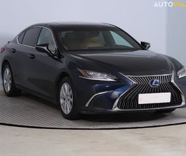 LEXUS ES ES 300H LEXUS ES ES 300H, ZA 24 400 €