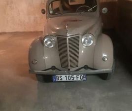 RENAULT JUVAQUATRE DAUPHINOISE - 1957