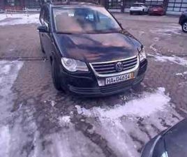 VOLKSWAGEN - TOURAN