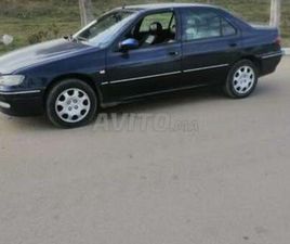 PEUGEOT 406 PEUGEOT 406 ESSENCE MANUELLE 2002 À MARTIL