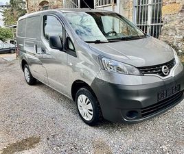 NISSAN NV 200 2015