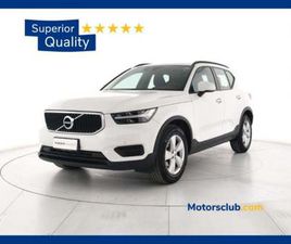 VOLVO XC40 T2 GEARTRONIC MOMENTUM CORE DEL 2021 USATA A MODENA