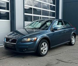 VOLVO C30 VOLVO C30 1.6 D MOMENTUM TEMPO/KLIMA/AHK/5.GANG/ALU